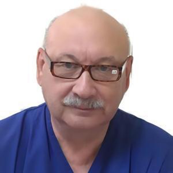 Николаев Владимир Петрович: Стаж более 43 лет, Стоматолог-хирург, челюстно-лицевой хирург